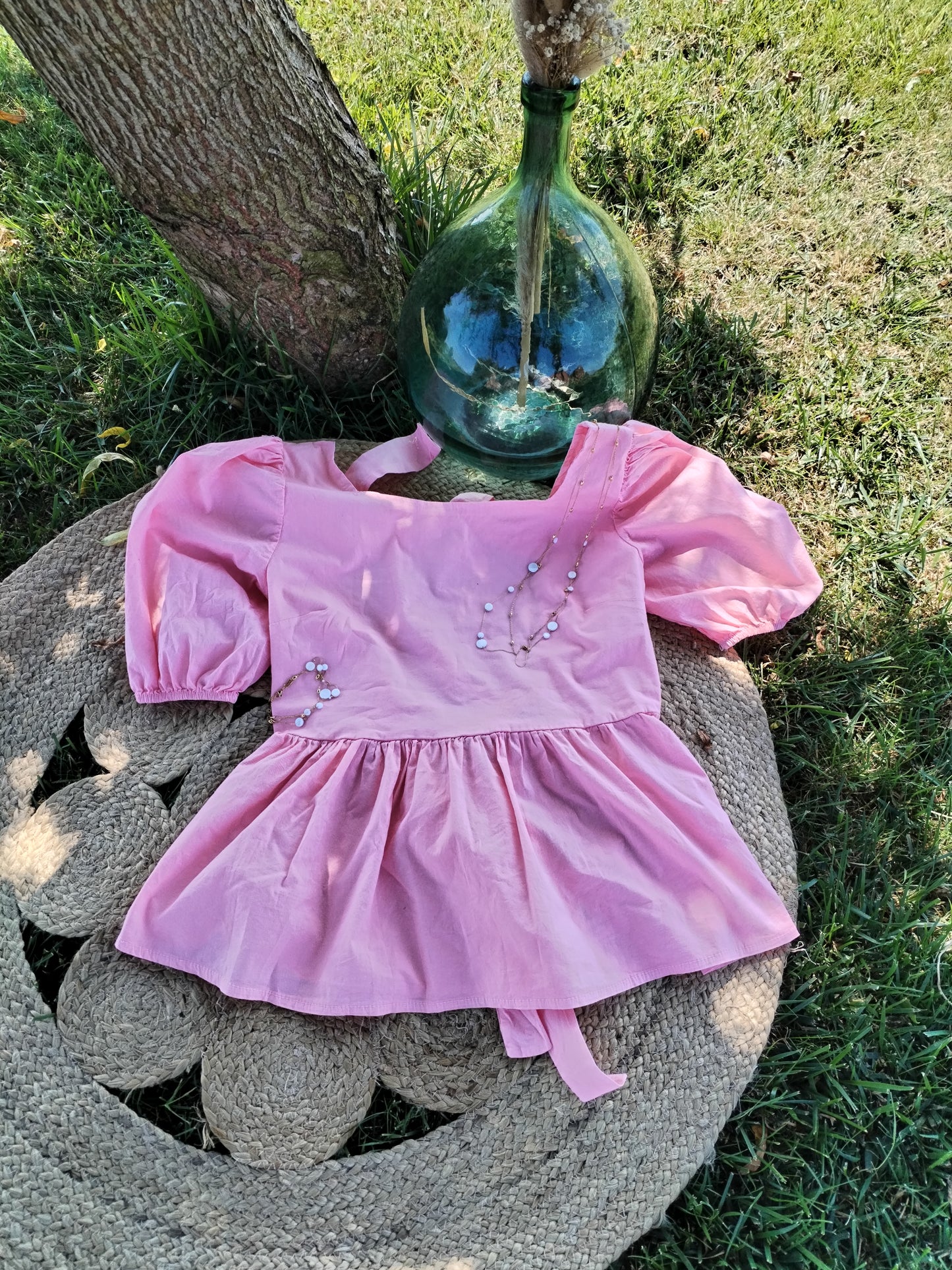 Blouse rose  dos nu à nœuds